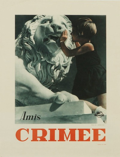 Crimée — Amis: photographic Intourist poster of a child with a marble Medici lion at Vorontsov Palace, Alupka, c. 1933